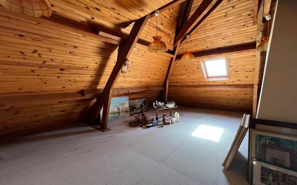 Maison à vendre    6 pièces • 178 m2 Saint-Denis-en-Val