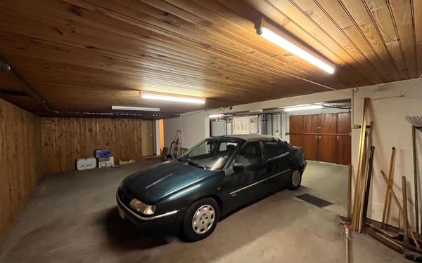 Maison à vendre    6 pièces • 178 m2 Saint-Denis-en-Val