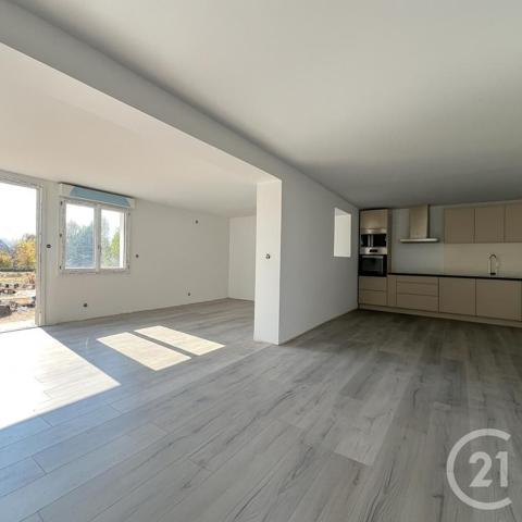Appartement T3 à vendre  3 pièces - 84,23 m2 LES ABRETS EN DAUPHINE - 38