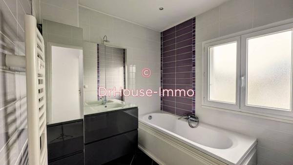 Maison à louer 6 pièces de 145 m²
