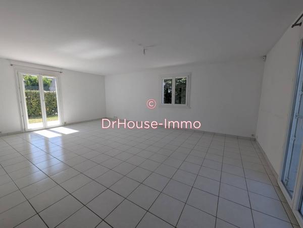 Maison à louer 6 pièces de 145 m²