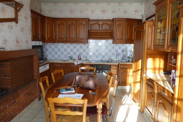 Maison à vendre à Saint-Hilaire-du-Harcouët dans la Manche (50600), ref : 50079-302