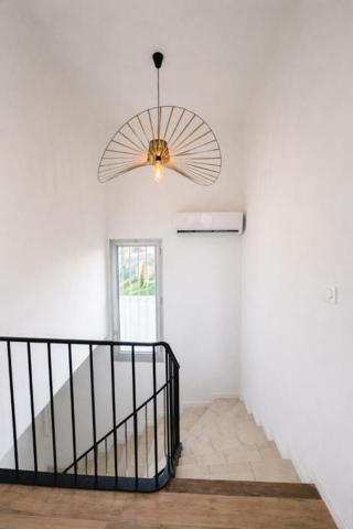 MAISON DE CARACTÈRE ENTIÈREMENT RÉNOVÉE (2024) 12E MARSEILLE 12E ? 122 m² ? 4 CHAMBRES ? JARDIN ? CALME ABSOLU