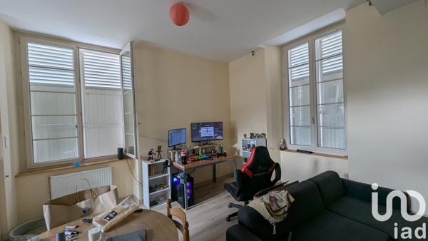 Immeuble à vendre 390 m² Gan