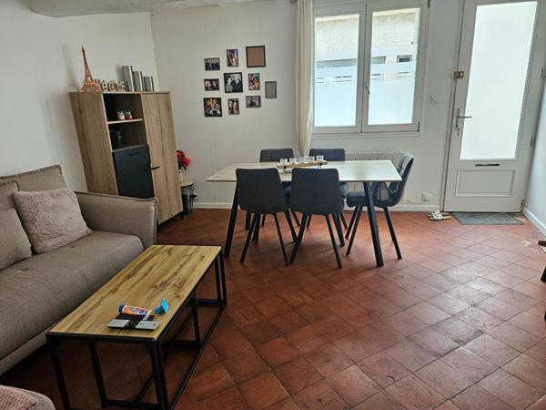 Quartier Nantilly - proche centre-ville : maison de ville 3 chambres avec jardin - stationnement gratuit à proximité