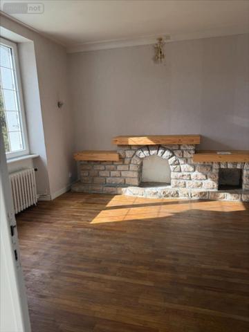 Maison à vendre à Châteaulin dans le Finistère (29150), ref : 29060-1094587