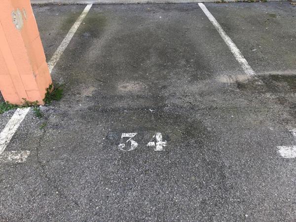 Parking / box Agde