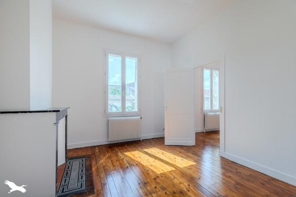 Maison à vendre 240 908 € Coutras 7 p 140 m² DPE C