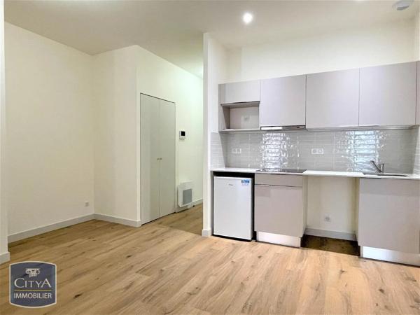 Appartement à louer 2 pièces 52.7m² Montauban (82000)