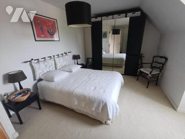 METROPOLE SUD : SUPERBE PAVILLON INDIVIDUEL de 143 m² sur SOUS-SOL complet, av chambre et SDB au RDC