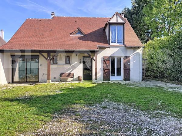 Santeny - Maison individuelle 163m2 - 4 chambres - Grand terrain