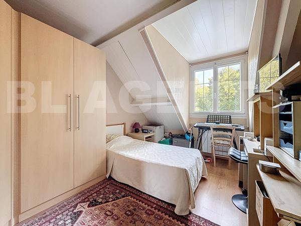 Santeny - Maison individuelle 163m2 - 4 chambres - Grand terrain