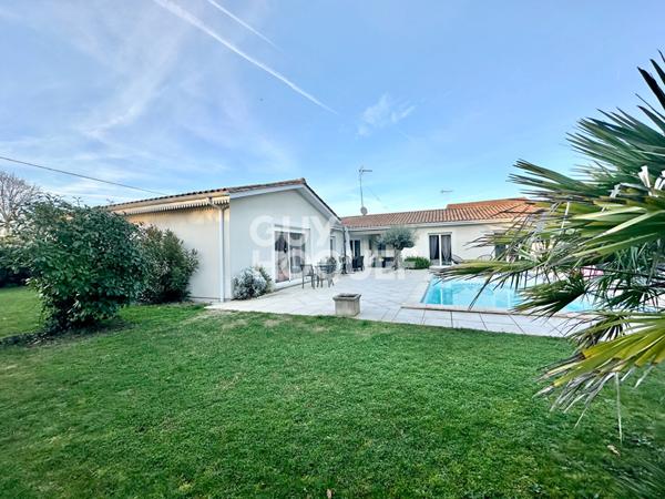Grande maison contemporaine de 166 m2 à Gujan-Mestras
