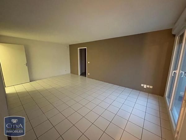 Appartement à louer 2 pièces 49.07m²