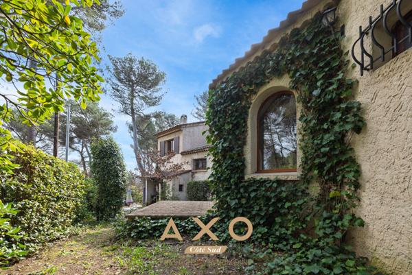 BOUC BEL AIR - MAISON - 178M² - TERRAIN 2 068M² - DOUBLE GARAGE - PISCINABLE - 830 000€