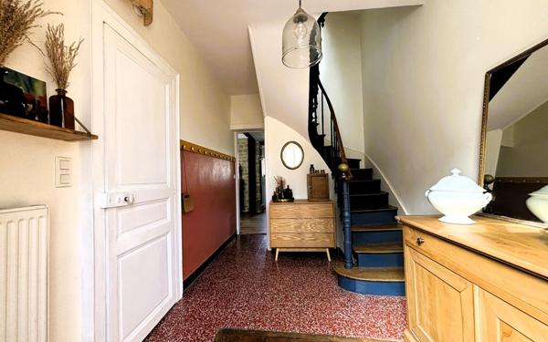 Maison à vendre    8 pièces •  Alençon