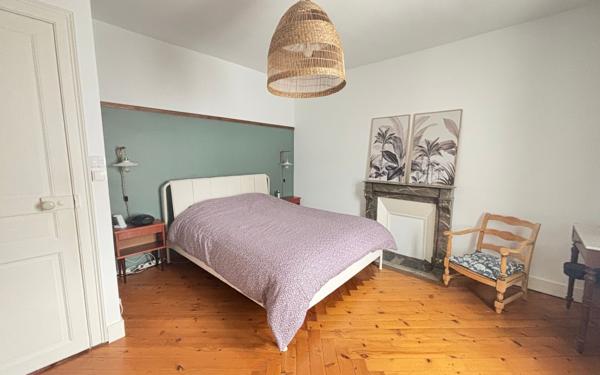 Maison à vendre    8 pièces •  Alençon