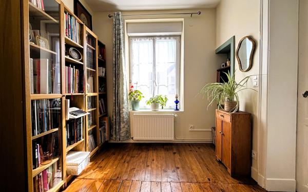 Maison à vendre    8 pièces •  Alençon