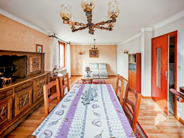 Maison familiale de 116 m² avec sous-sol complet, véranda et terrain clôturé – Quartier de la Sardagne