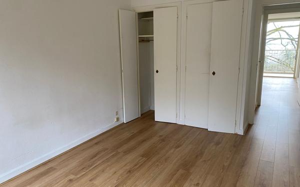 Appartement à vendre    4 pièces • 104,51 m2 Sainte-Foy-lès-Lyon