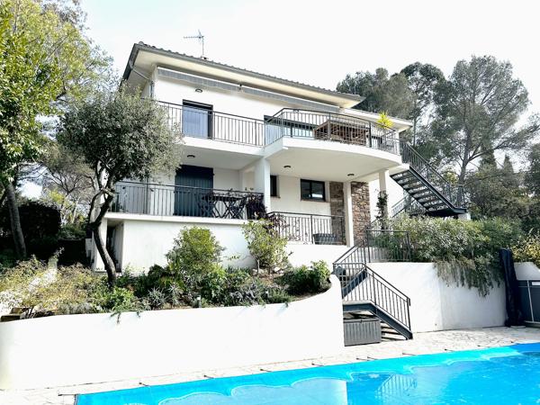 Maison dans Saint-Raphaël