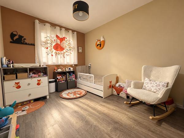 MAISON EYSINES / 3 CHAMBRES / GARAGE / RECENTE
