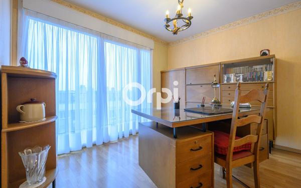 Appartement à vendre    4 pièces • 101 m2 Valenciennes