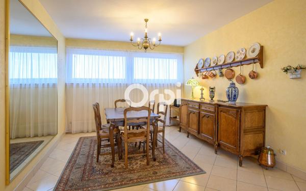 Appartement à vendre    4 pièces • 101 m2 Valenciennes