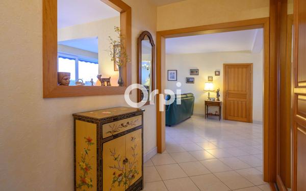 Appartement à vendre    4 pièces • 101 m2 Valenciennes