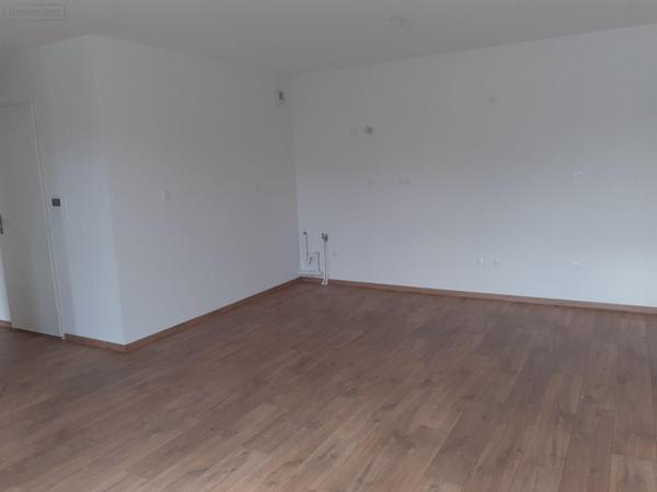 Appartement à louer à Vitré en Ille-et-Vilaine (35500), ref : 35131-158