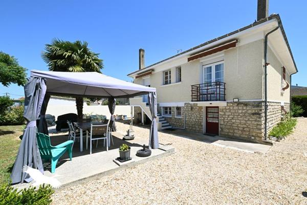 Maison à vendre 213 000 € Angoulême 4 p 125 m² DPE D