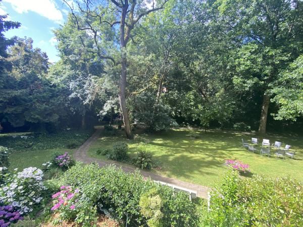 Appartement
         3 pièces
        - 78 m² Exclusivité 172 000 € *