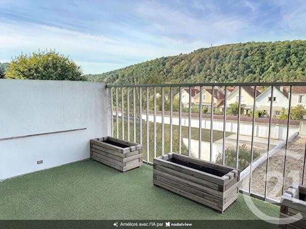 Appartement T4 à vendre  4 pièces - 87 m 2   PERIGUEUX  - 24