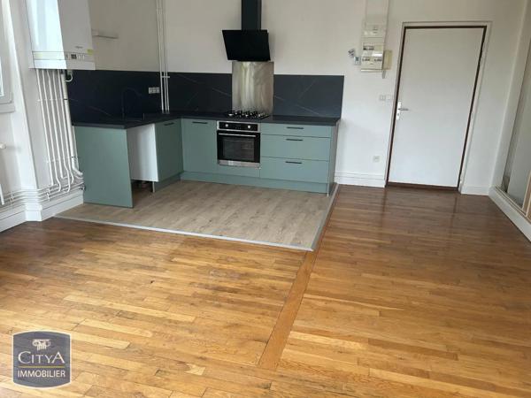 Appartement à louer 3 pièces 67.75m² Châlons-en-Champagne (51000)