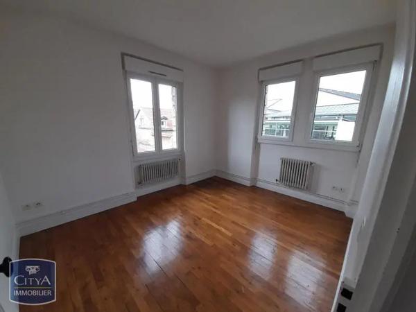 Appartement à louer 3 pièces 67.75m² Châlons-en-Champagne (51000)