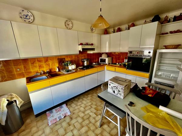 Maison à vendre  7 pièces • 128 m2 Uzès