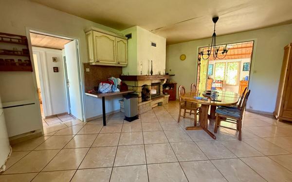 Maison à vendre    4 pièces •  Le Château-d'Oléron