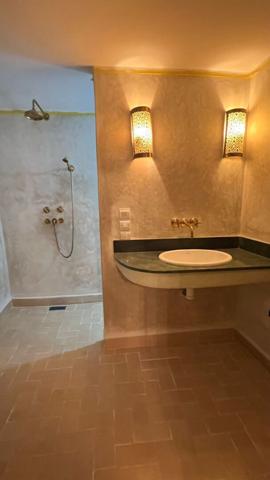 A VENDRE Riad d'Exception Entièrement Rénové - Riad Zitoun, Marrakech 210m2