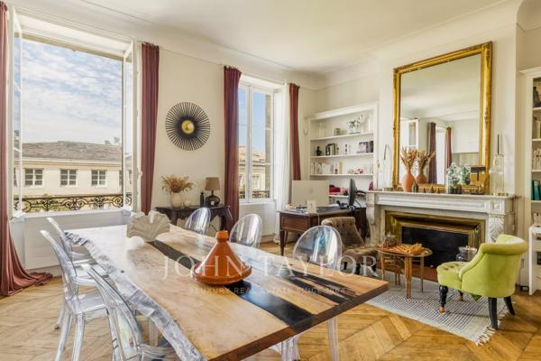 Appartement avec Ascenseur - Bordeaux Triangle d'Or