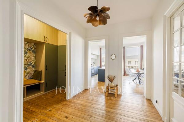 Appartement avec Ascenseur - Bordeaux Triangle d'Or