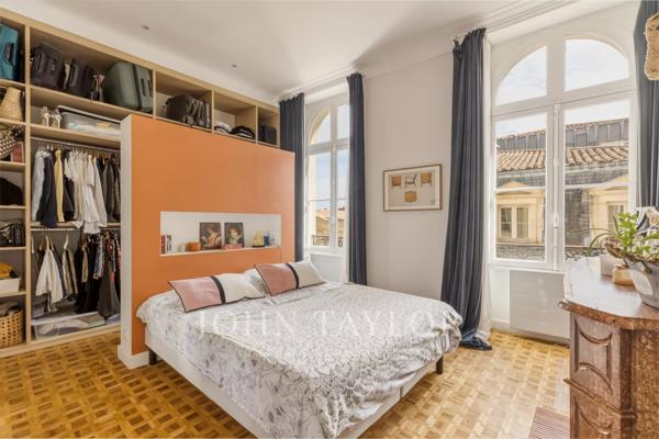 Appartement avec Ascenseur - Bordeaux Triangle d'Or