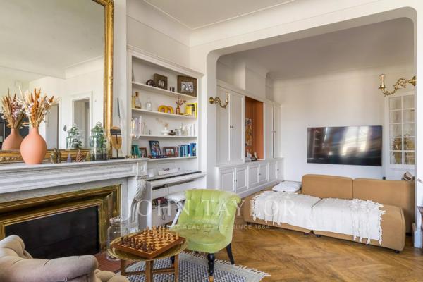 Appartement avec Ascenseur - Bordeaux Triangle d'Or