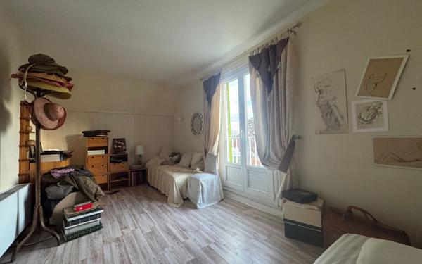 Maison à vendre    5 pièces • 111,23 m2 Chelles