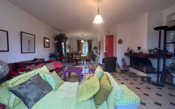 Maison à vendre    5 pièces • 111,23 m2 Chelles