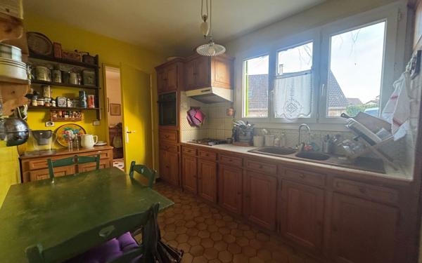 Maison à vendre    5 pièces • 111,23 m2 Chelles