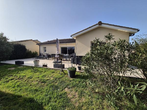 Maison récente 110 m² – 3 chambres – jardin 800 m² –Vayres Le Paradis 360 000 €