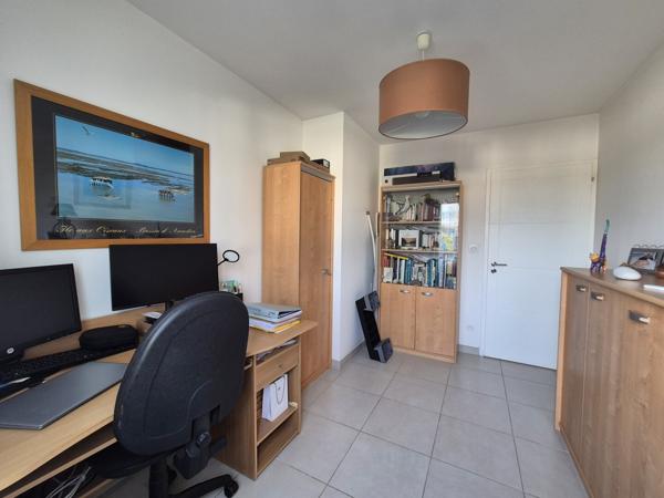 Maison récente 110 m² – 3 chambres – jardin 800 m² –Vayres Le Paradis 360 000 €