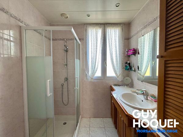 À vendre : Appartement spacieux de 149 m² comprenant de 7 pièces à Morsang sur Orge