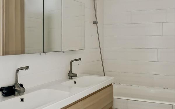 Appartement à vendre    4 pièces • 73 m2 Paris 14