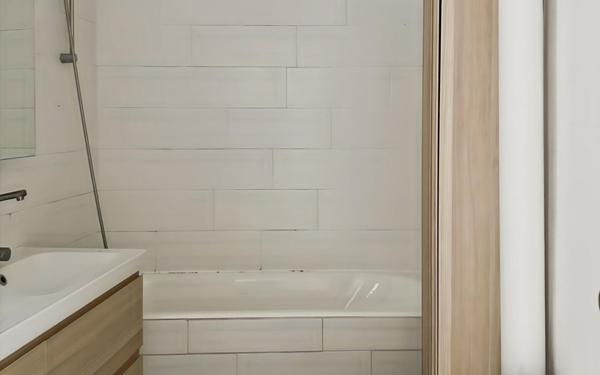 Appartement à vendre    4 pièces • 73 m2 Paris 14